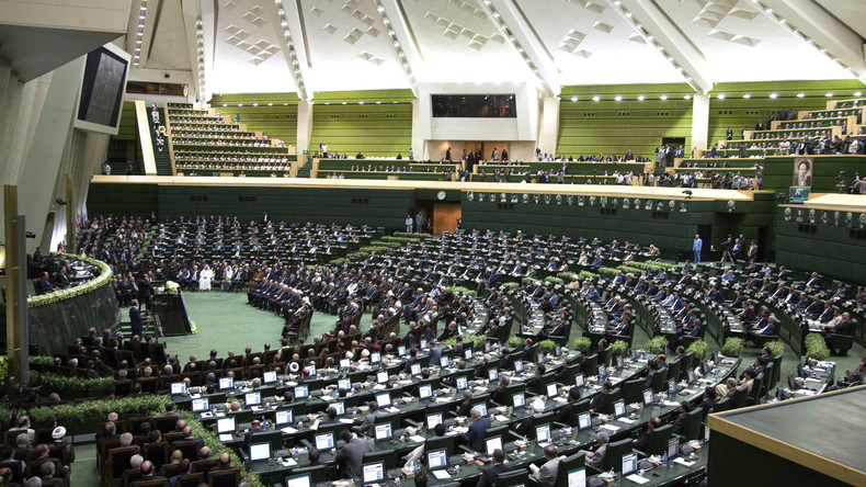 Iranisches Parlament erhöht Budget für Raketenprogramm