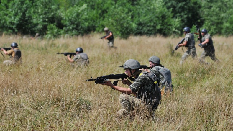 USA bilden ukrainische Aufklärer für Sonderoperationen im Donbass aus