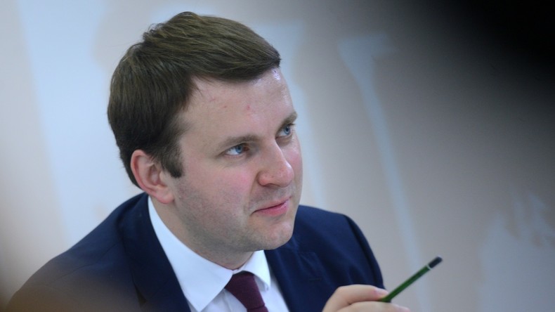 Russischer Wirtschaftsminister Oreschkin: Russland löst sich aus seiner Dollar-Abhängigkeit