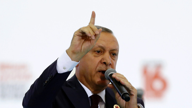Erdoğan ruft Deutsch-Türken zum Boykott von CDU, SPD und Grünen auf