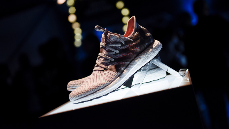 Schuhe aus dem 3D-Drucker: Adidas fährt Produktion in "Speedfactory" hoch