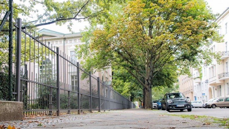 Berliner Schule baut Schutzanlage gegen Prostituierte
