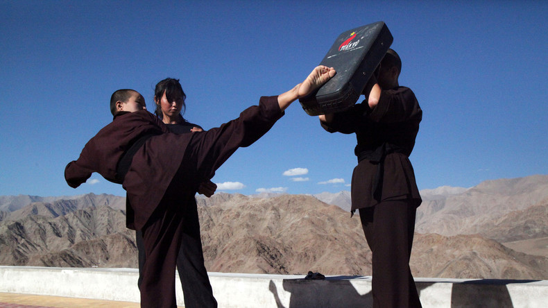 Indische Kung-Fu Nonnen schlagen zu gegen sexuelle Übergriffe