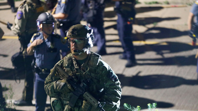 USA: Trump will Polizeieinheiten wieder mit Militärwaffen ausrüsten