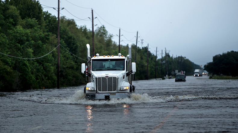 Zwei Explosionen in der Arkema Chemie-Fabrik in Houston nach Tropensturm Harvey