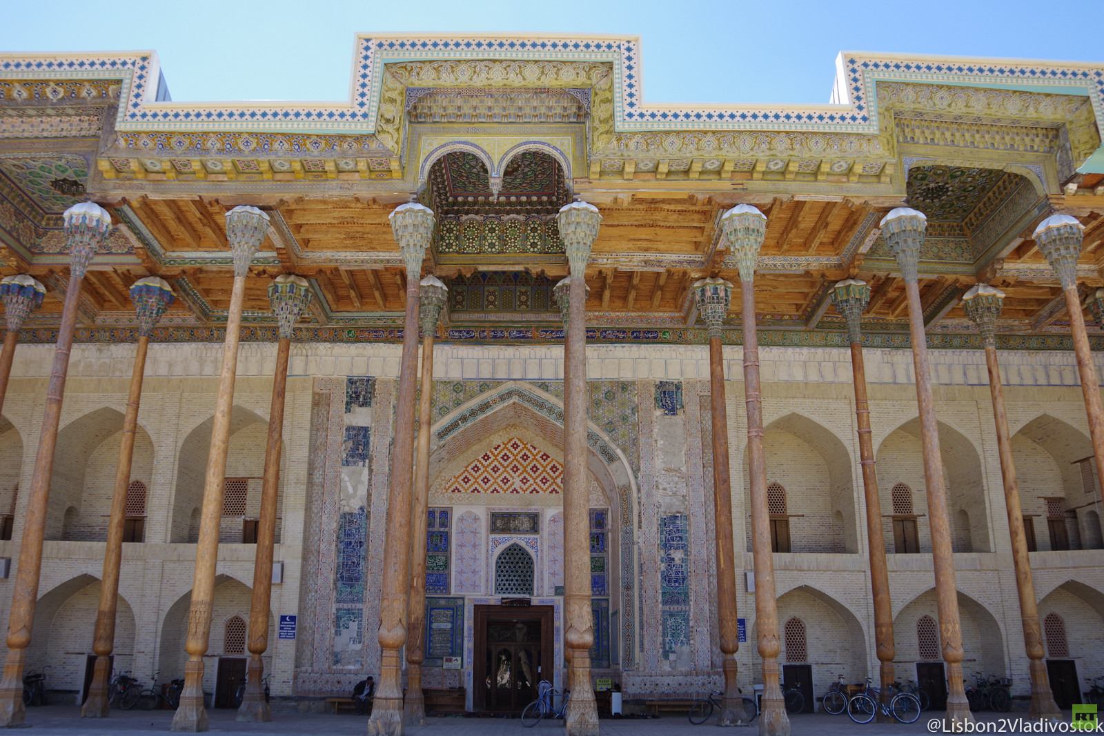 Von Lissabon nach Wladiwostok: Kätzchen versus Tiger - Unser Weg durch Usbekistan und Kasachstan