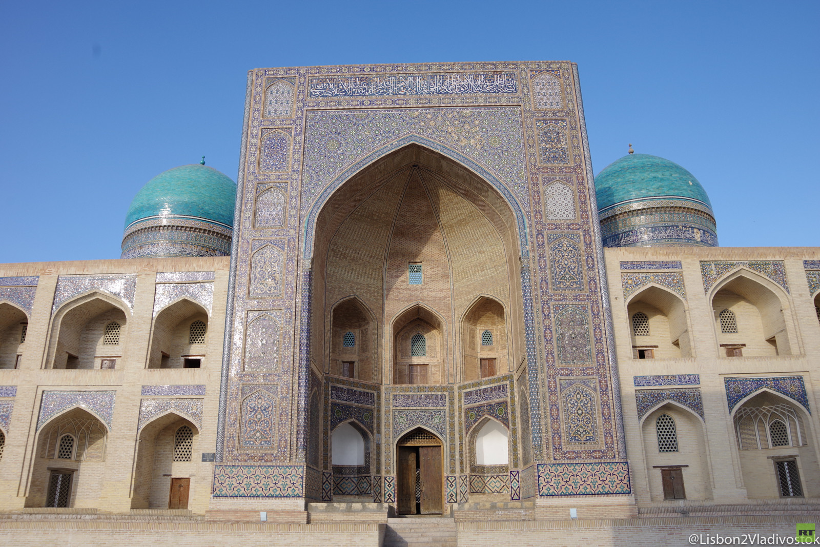 Von Lissabon nach Wladiwostok: Kätzchen versus Tiger - Unser Weg durch Usbekistan und Kasachstan