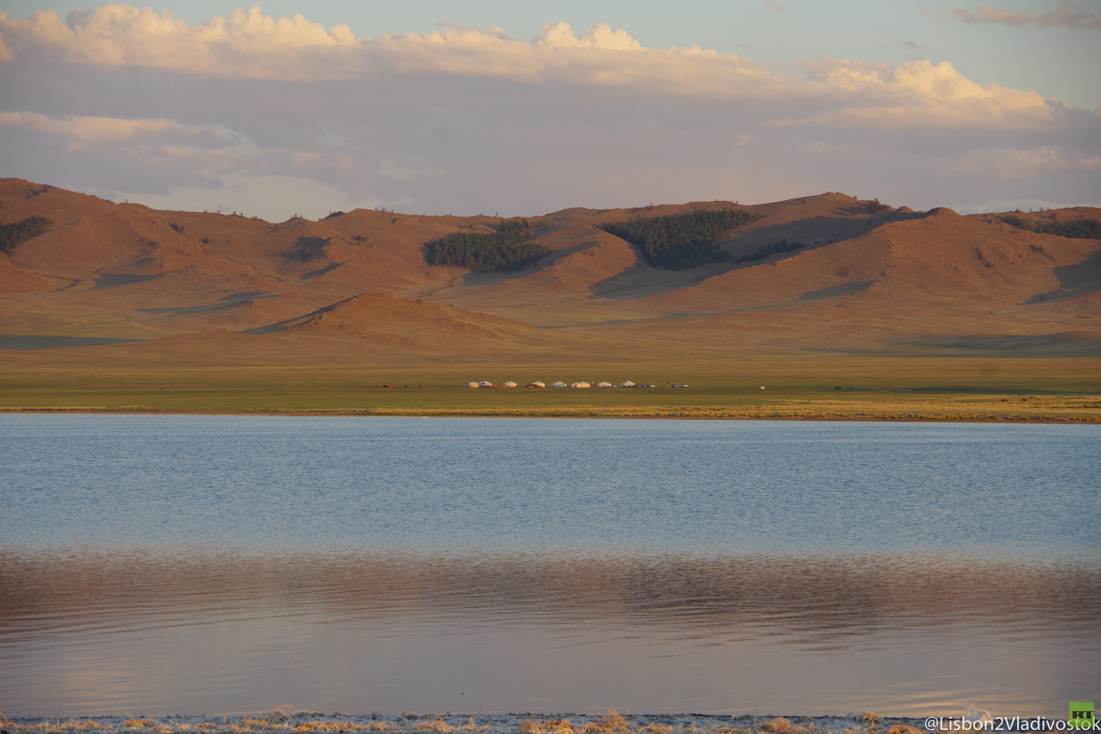 Von Lissabon nach Wladiwostok: Die Mongolei – Atemberaubende Landschaften & merkwürdige Begegnungen