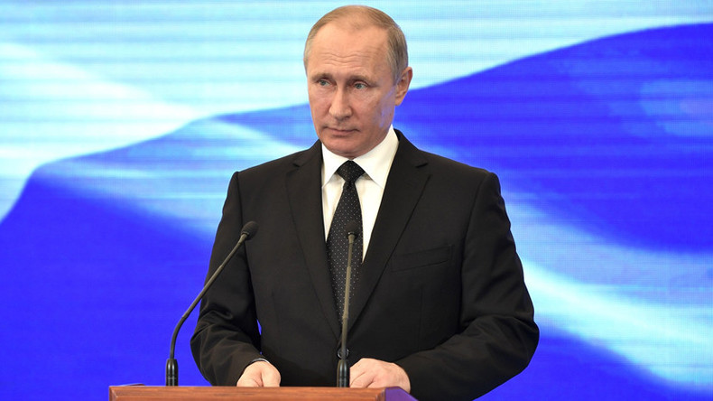 Wladimir Putin: Bei den BRICS-Staaten drängt niemand dem Anderen etwas auf