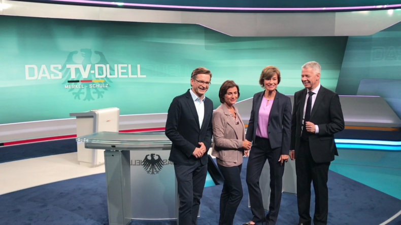 Vorschau auf TV-Duell der Kanzler-Anwärter - Pressekonferenz in Berlin-Adlershof