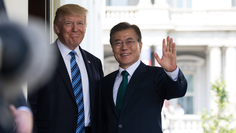 Lukratives Geschäft: Trump sagt milliardenschwere Waffenlieferungen an Südkorea zu