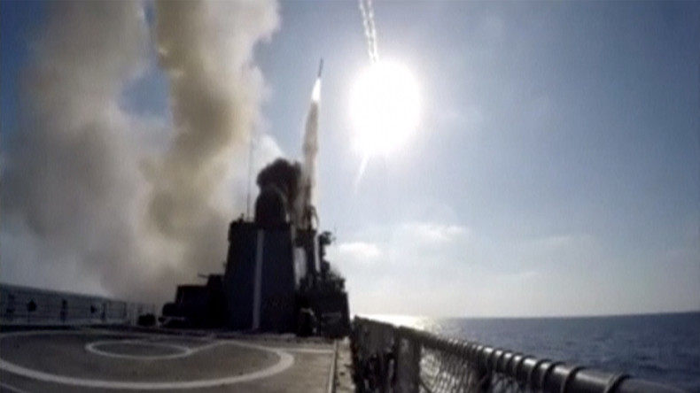 Russische Marine feuert Marschflugkörper auf IS-Stellungen bei Deir ez-Zor ab