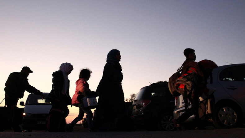Schleuser bringen rund 300 Migranten nach Zypern