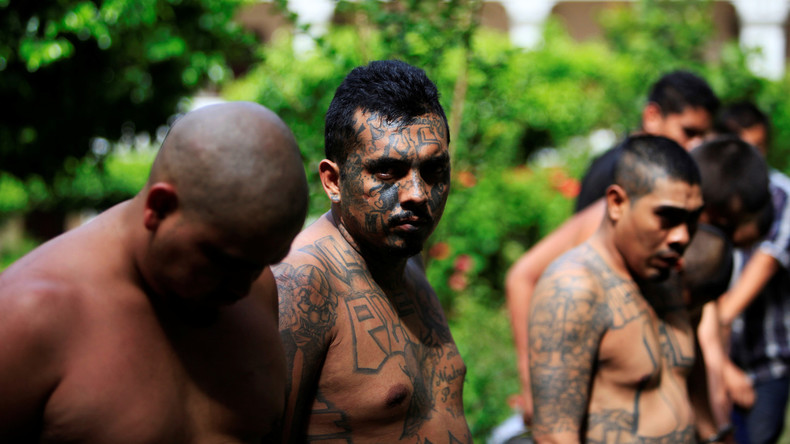 Polizei in El Salvador nimmt über 500 Bandenmitglieder fest