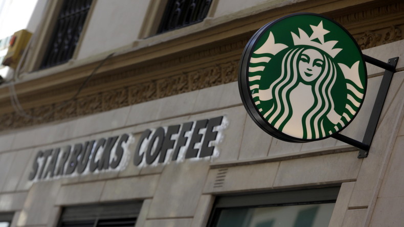 Zu heiß serviert: Amerikanerin wirft Starbucks fahrlässige Tötung ihres Hundes vor