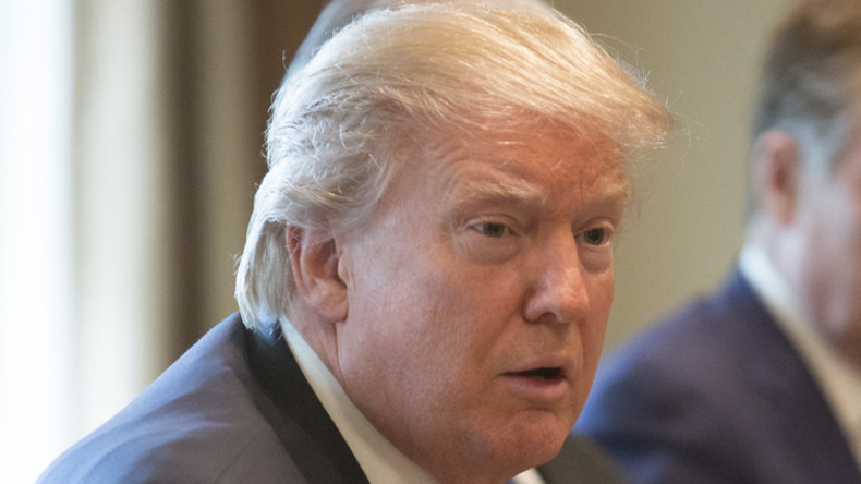 US-Präsident Trump unterschreibt Resolution gegen Rassismus