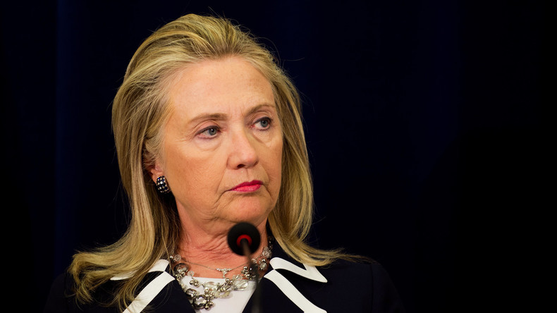 Hillary Clinton rügt Facebook für angebliche russische Werbekampagne gegen ihre Präsidentschaft