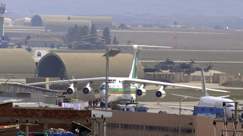 Iran besitzt "Vater aller Bomben"