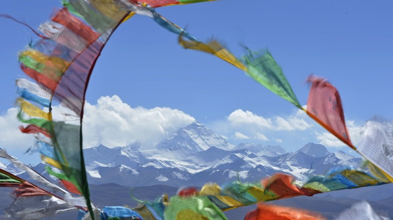 Anja Blacha besteigt als jüngste Deutsche den Mount Everest