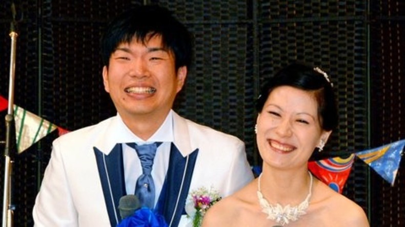 Verpackung ist tabu: Japaner feiern umweltfreundliche Hochzeit