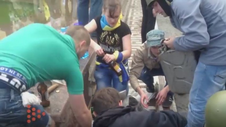 Freispruch für 19 Anti-Maidan-Aktivisten in Odessa: Ukrainische Nationalisten belagern Stadtrat