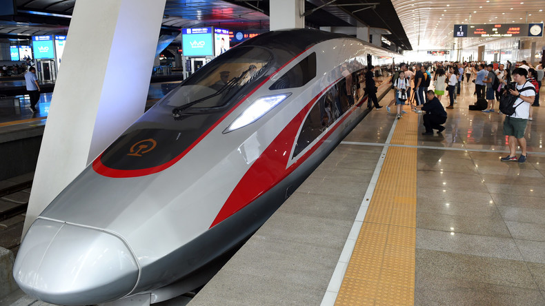 Schnellster Zug der Welt fährt heute aus Peking nach Shanghai ab