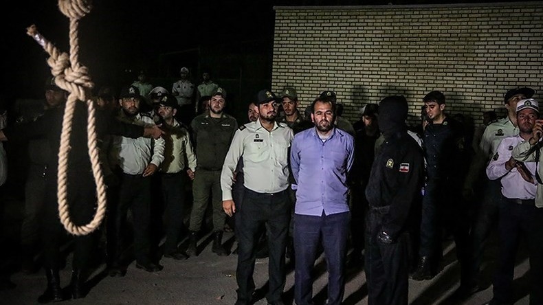 Kindermörder im Iran öffentlich hingerichtet