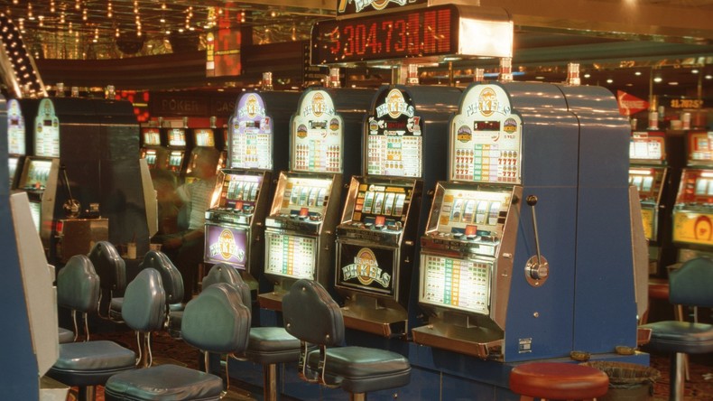 Das Spiel ist aus: Lehrerin aus USA verpulvert 30.000 Dollar Schulgeld in Kasino