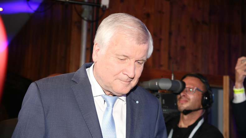 Kehrtwende: Seehofer will doch an gemeinsamer Fraktion mit CDU festhalten