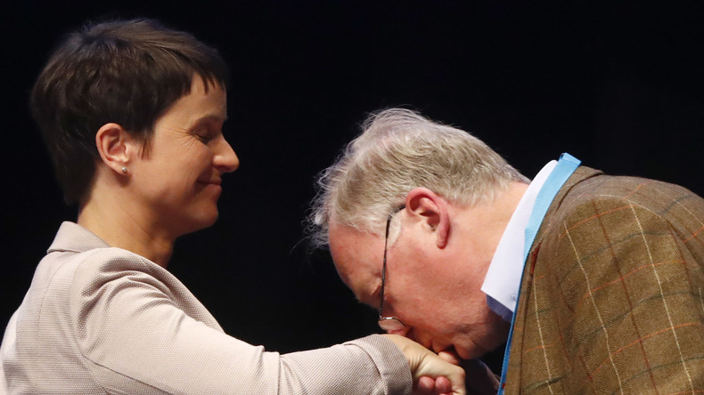 Einmal AfD und zurück - Ein Porträt zu Frauke Petry