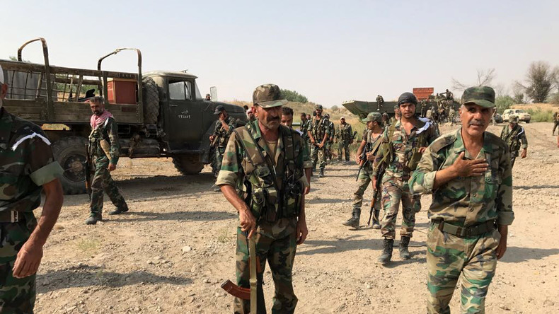 Kampf um Deir ez-Zor - Syrische Armee zu RT: "Blatt hat sich gewendet, aber wir zahlen hohen Preis"