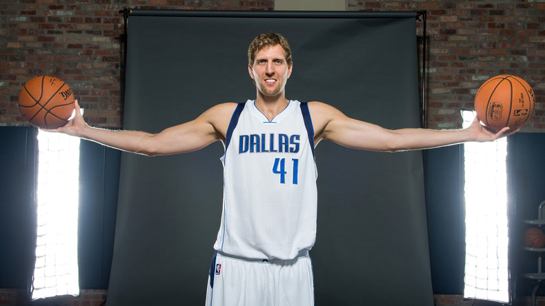 Fan spendiert NBA-Superstar Dirk Nowitzki 20 Dollar für Mittagessen