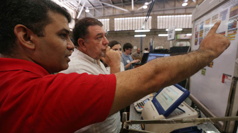 Eine "Diktatur" übt sich in Transparenz: Wie das Wahlsystem in Venezuela funktioniert