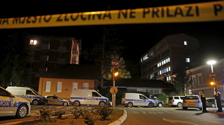 Bei einem mutmaßlich islamistischen Anschlag in Zvornik, Bosnien und Herzegowina wurde 2015 ein Polizist getötet und zwei weitere verletzt. Der Attentäter war mit dem Ruf 