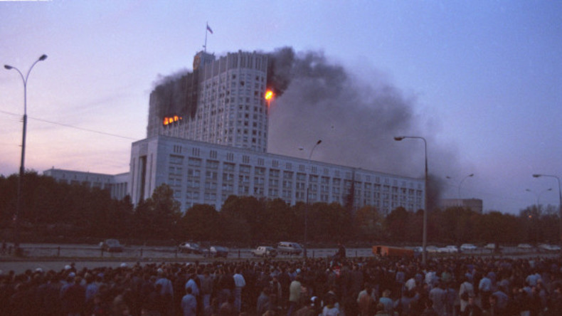 Oktober 1993 in Moskau: Als die Welt den Atem anhielt und Jelzins Panzer das Parlament beschossen