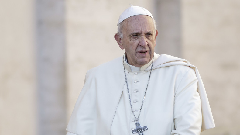 Häftlinge nutzen Essen mit Papst Franziskus für Flucht