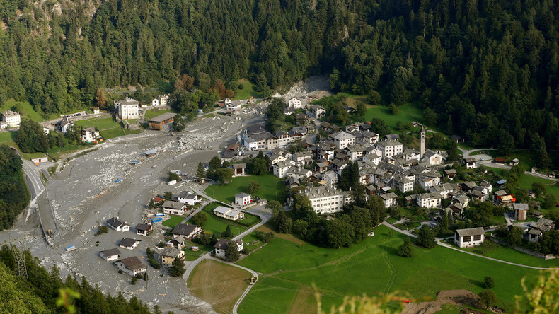 Erste Bewohner von Bondo kehren nach Felssturz zurück