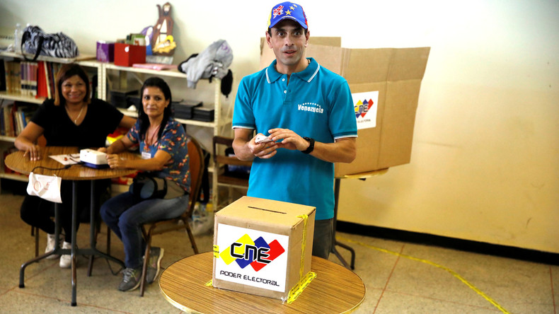 Friedliche Gouverneurs-Wahlen in Venezuela: Mehrheit für Sozialisten