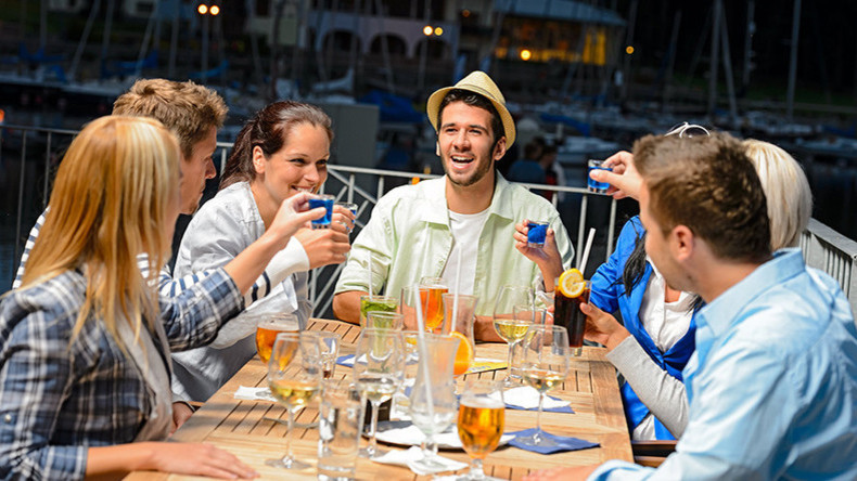Jetzt wissenschaftlich bewiesen: Alkohol bringt Fremdsprachenkenntnisse voran