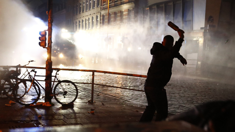 Gericht in Hamburg verurteilt Russen zu einem Jahr Bewährungsstrafe wegen G20-Unruhen