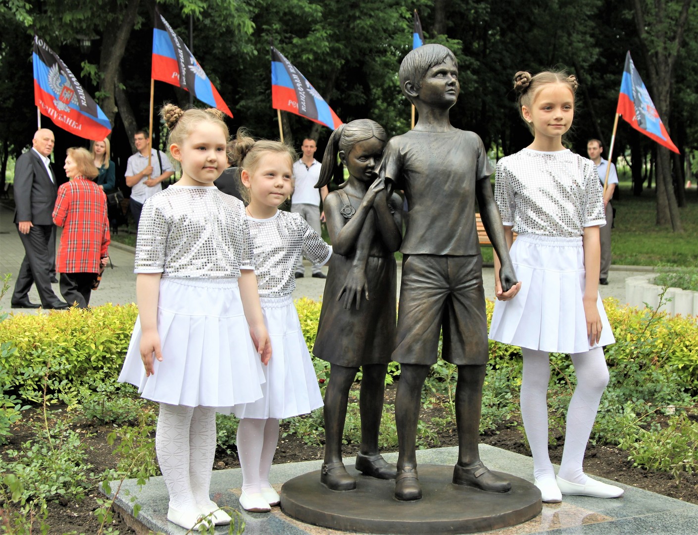 Weder Krieg noch Frieden: Wie USA und Deutschland die Ukraine in ihren politischen Spielen benutzen
