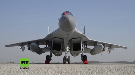 Russland schenkt Serbien sechs Mig-29 Kampfflugzeuge