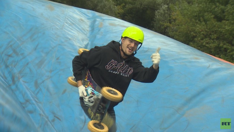 Mountainboard: Sommer-Snowboard oder Skateboard fürs Gelände?