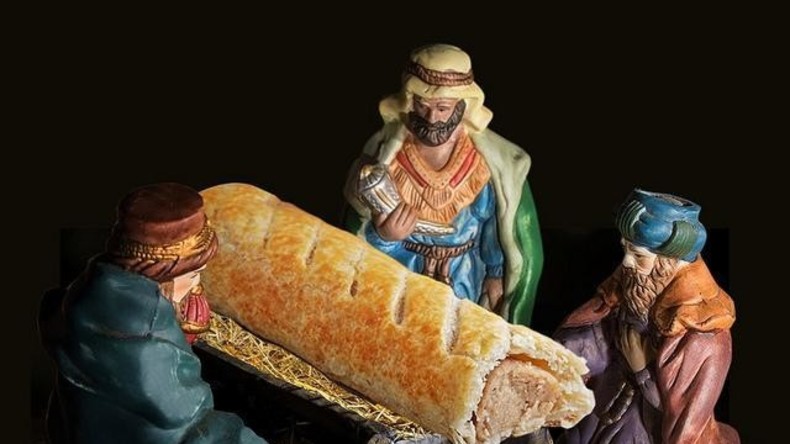 Frohes "Wurstnachten": Bäckereikette ersetzt Christkind durch Würstchen und muss sich entschuldigen