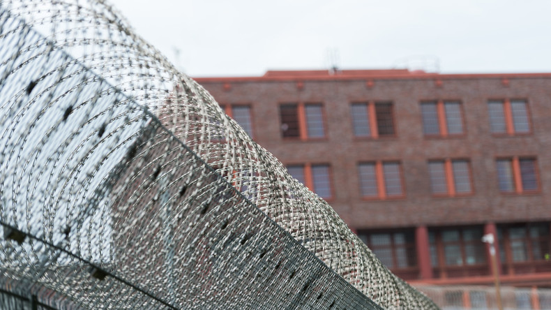 US-Stiftung startet Spendeninitiative: Erstelle Kryptowährung und lass arme Häftlinge frei
