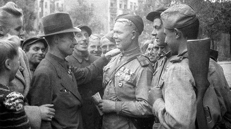 Russisches Militär gibt Unterlagen frei, wie die UdSSR Polen im Zweiten Weltkrieg geholfen hat