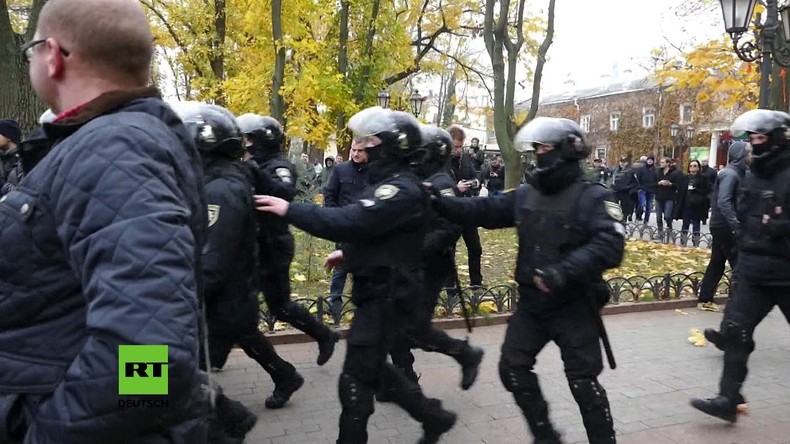 Ukraine: Mindestens zwanzig Polizisten bei gewaltsamen Protesten in Odessa verletzt