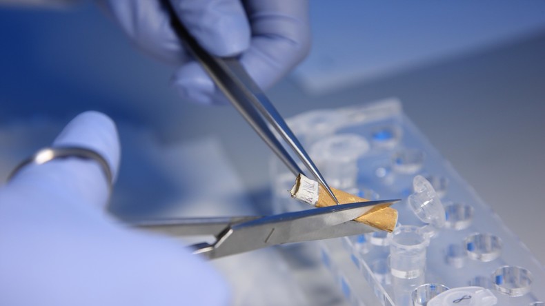 Nach 40 Jahren Haft: Unschuldiger US-Amerikaner nach neuem DNA-Test freigesprochen