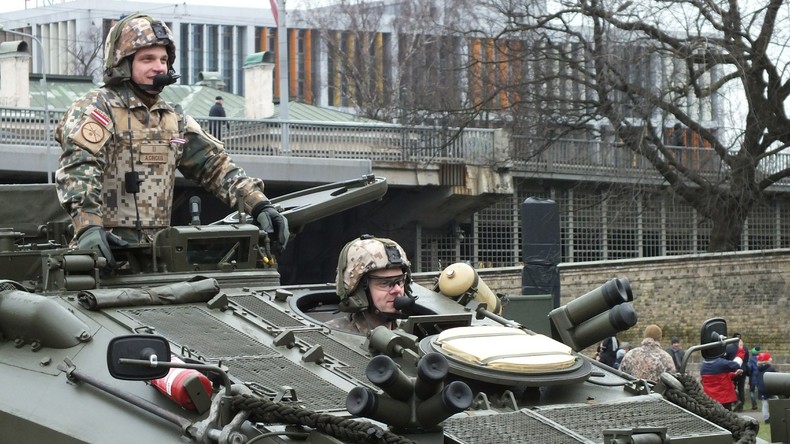 Lettland erreicht erstmals den angepeilten Nato-Zielwert: Militäretat auf 2,0 Prozent des BIP erhöht