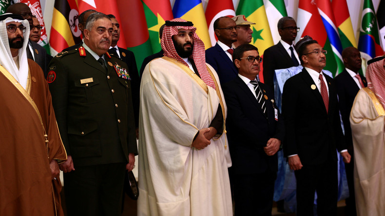 Saudi-geführte "Islamische NATO" erklärt Terrorismus den totalen Krieg - und meint damit Iran